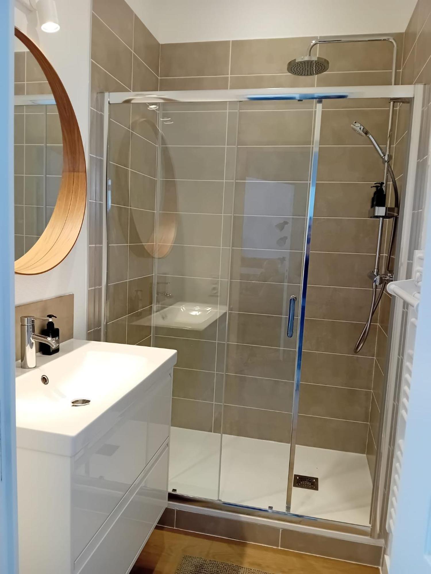 102 - Appart Renove Avec Grand Salon Et 1 Chambre - Tram Et Clinique Mutualiste A 1 Min เกรอน็อบล์ ภายนอก รูปภาพ